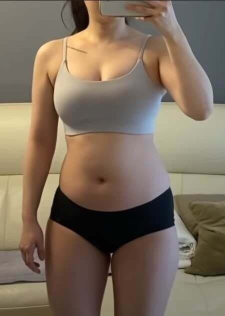 현실적인 여자친구.jpg